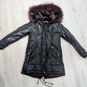 Stylish Black Puffer Jacket with Burgundy Fur Hood By Nicole Benisti